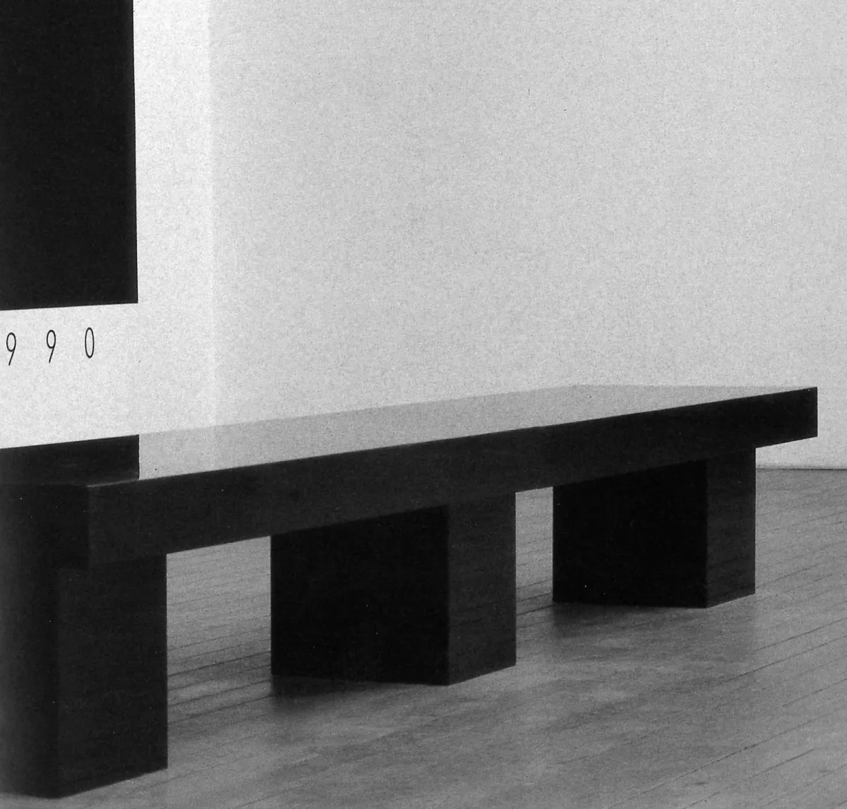 Philippe Meyer Architecte - Gerhard Merz, Granite bench, 12 x 460 x 60 cm.