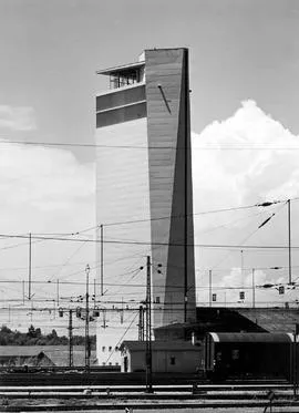 Philippe Meyer Architecte - Jean Tschumi, Silo à grains, 1956.
